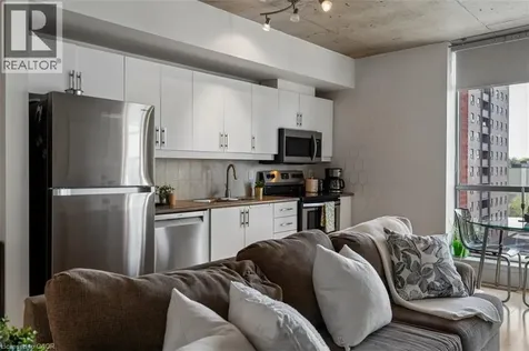 1375 Dupont Street Toronto ON M6H 4J8