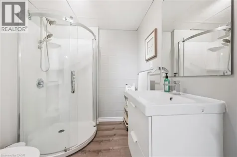 423 Cadbury Court Waterloo ON N2K 3G7
