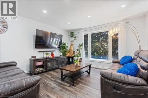 4 Brant Street Simcoe ON N3Y 5G2
