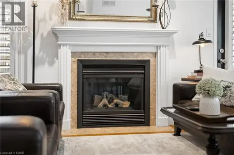 147 Reiber Court Waterloo ON N2L 6N2