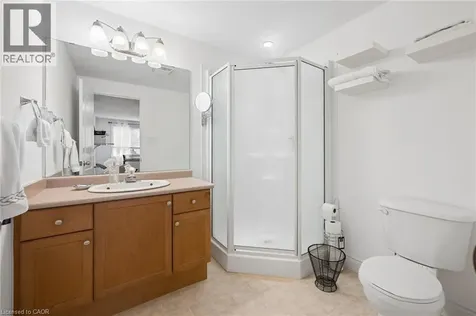 147 Reiber Court Waterloo ON N2L 6N2