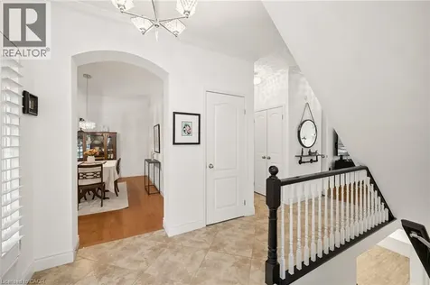 147 Reiber Court Waterloo ON N2L 6N2