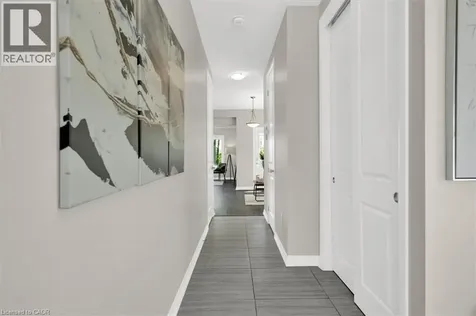 9338 White Oak Avenue Niagara Falls ON L2G 3P6