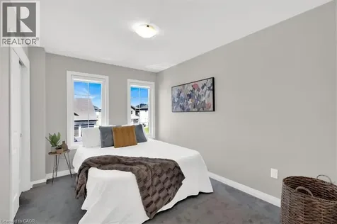 9338 White Oak Avenue Niagara Falls ON L2G 3P6