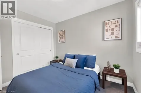 9338 White Oak Avenue Niagara Falls ON L2G 3P6