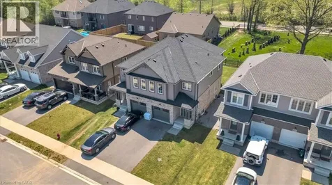 9338 White Oak Avenue Niagara Falls ON L2G 3P6