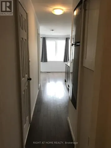 104 Danforth Road Toronto (oakridge) ON M1L 3W7