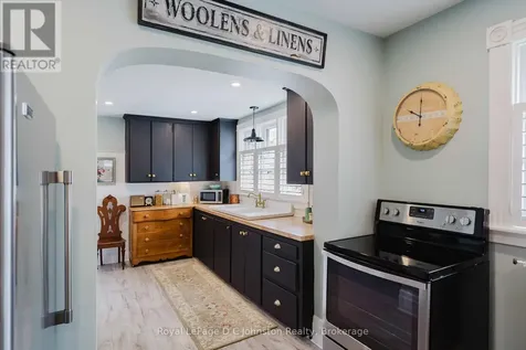 111 Albert Street North Saugeen Shores ON N0H 2L0