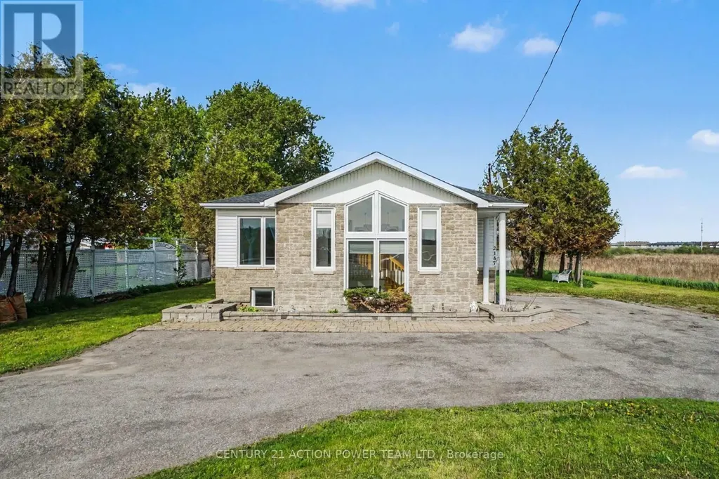 2147 Mer Bleue Road Ottawa ON K4A 3T9