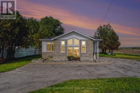 2147 Mer Bleue Road Ottawa ON K4A 3T9