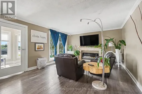 2147 Mer Bleue Road Ottawa ON K4A 3T9