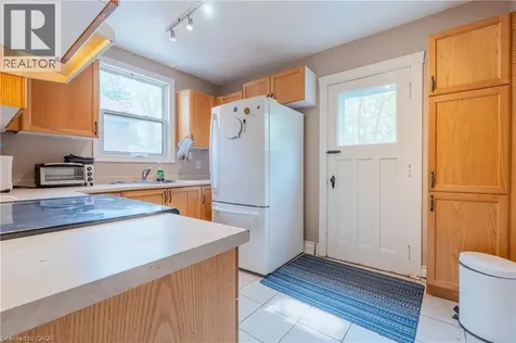 107 Haddon Avenue South Hamilton ON L8S 1X7