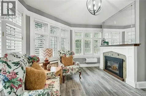 122 Dufferin Avenue Brantford ON N3T 4R1