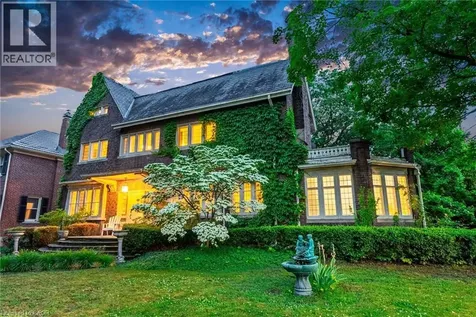 122 Dufferin Avenue Brantford ON N3T 4R1