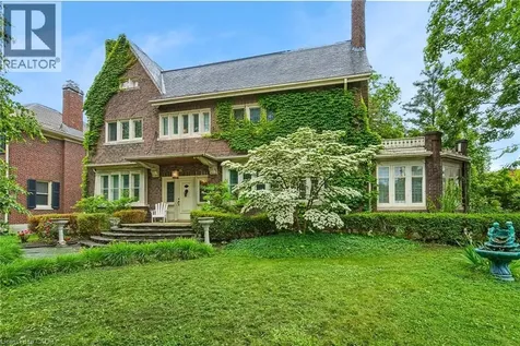 122 Dufferin Avenue Brantford ON N3T 4R1