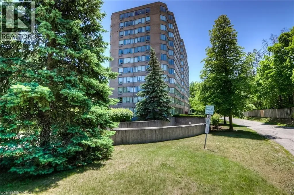 3227 King Street East Kitchener ON N2A 3Z9