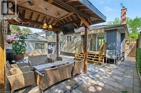 326 Manchester Road Kitchener ON N2B 1A4
