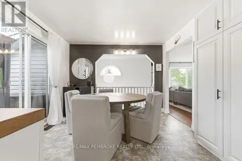 66 Woodland Crescent Petawawa ON K8H 3M1