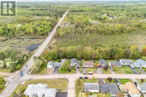 66 Woodland Crescent Petawawa ON K8H 3M1