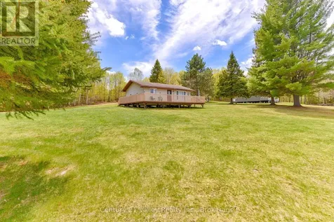 89A Lake Lapinskie Lane Madawaska Valley ON K0J 2N0