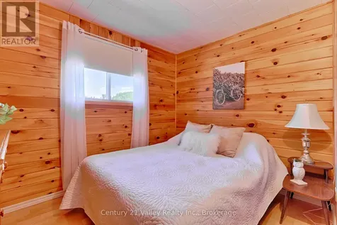 89A Lake Lapinskie Lane Madawaska Valley ON K0J 2N0