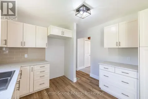 275 8th Avenue East Owen Sound ON N4K 3A3