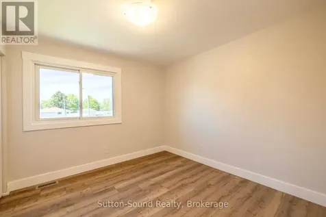 275 8th Avenue East Owen Sound ON N4K 3A3