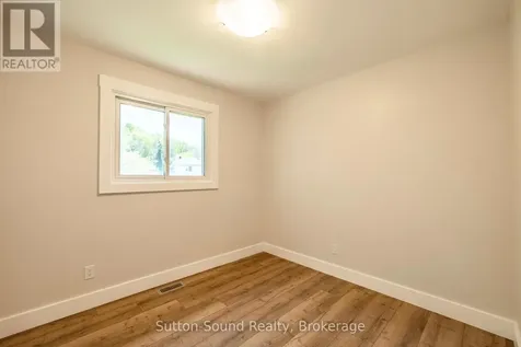 275 8th Avenue East Owen Sound ON N4K 3A3