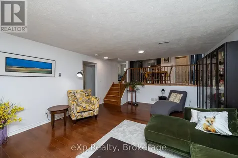 206 2nd Street A West Owen Sound ON N4K 6X3