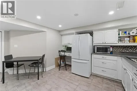 1314 Fisher Avenue Burlington ON L7P 2L6