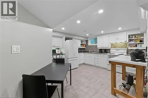 1314 Fisher Avenue Burlington ON L7P 2L6