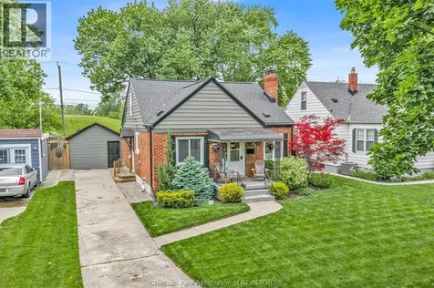 911 Homedale Boulevard Windsor ON N8S 2T1