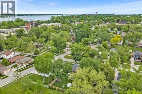 911 Homedale Boulevard Windsor ON N8S 2T1