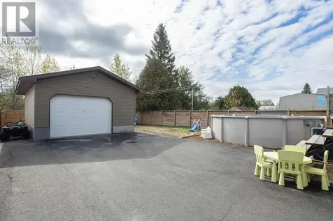 4460 Frost Avenue Hanmer ON P3P 1C5