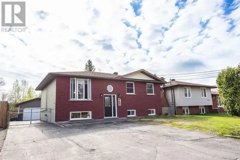 4460 Frost Avenue Hanmer ON P3P 1C5