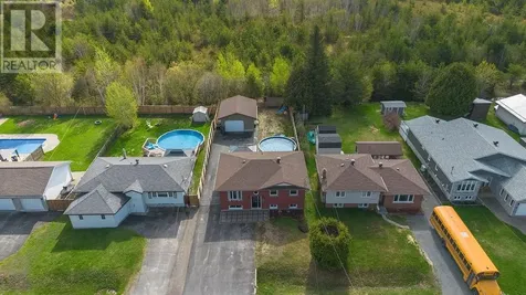 4460 Frost Avenue Hanmer ON P3P 1C5