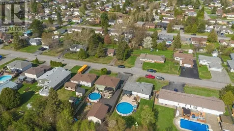 4460 Frost Avenue Hanmer ON P3P 1C5