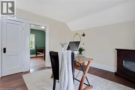 339 Greenfield Avenue Kitchener ON N2C 1E2