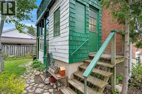 339 Greenfield Avenue Kitchener ON N2C 1E2