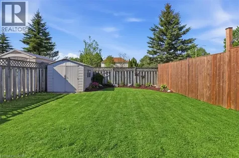 30 Bristow Creek Drive Elmira ON N3B 3K6