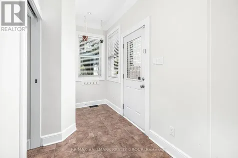 93 James Street Ottawa ON K1R 5M2