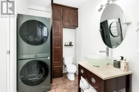 93 James Street Ottawa ON K1R 5M2
