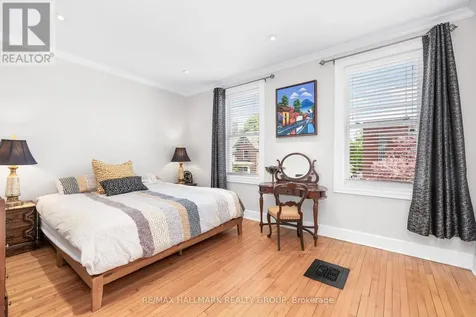 93 James Street Ottawa ON K1R 5M2