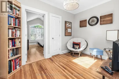 93 James Street Ottawa ON K1R 5M2