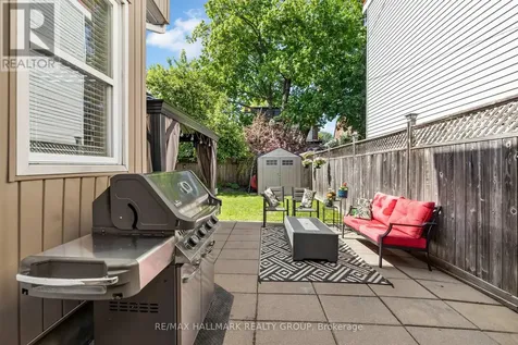 93 James Street Ottawa ON K1R 5M2