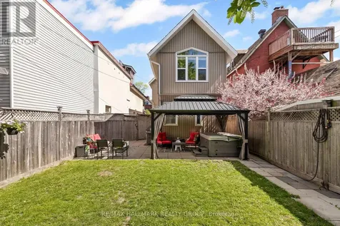 93 James Street Ottawa ON K1R 5M2