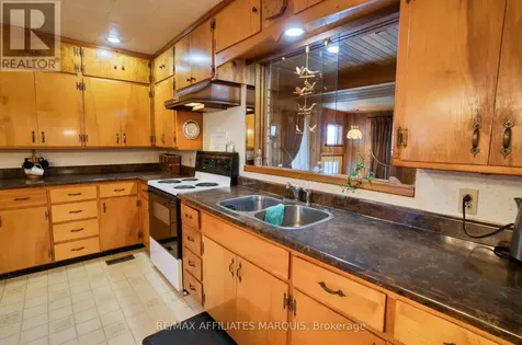 9851 Highway 42 Highway Rideau Lakes ON K0G 1X0