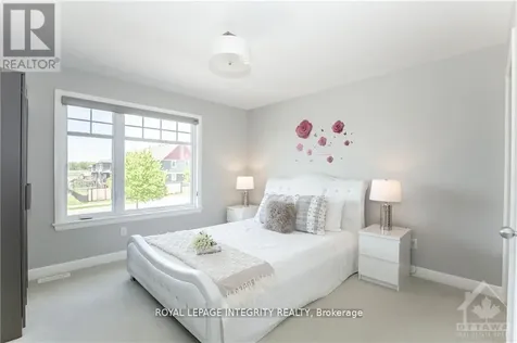396 Huntsville Drive Ottawa ON K2T 0H6