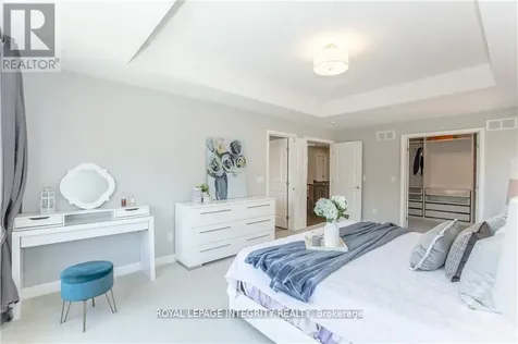 396 Huntsville Drive Ottawa ON K2T 0H6