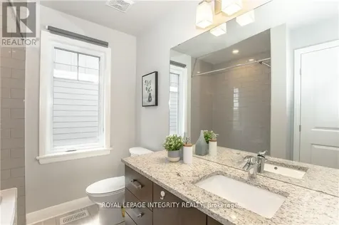 396 Huntsville Drive Ottawa ON K2T 0H6